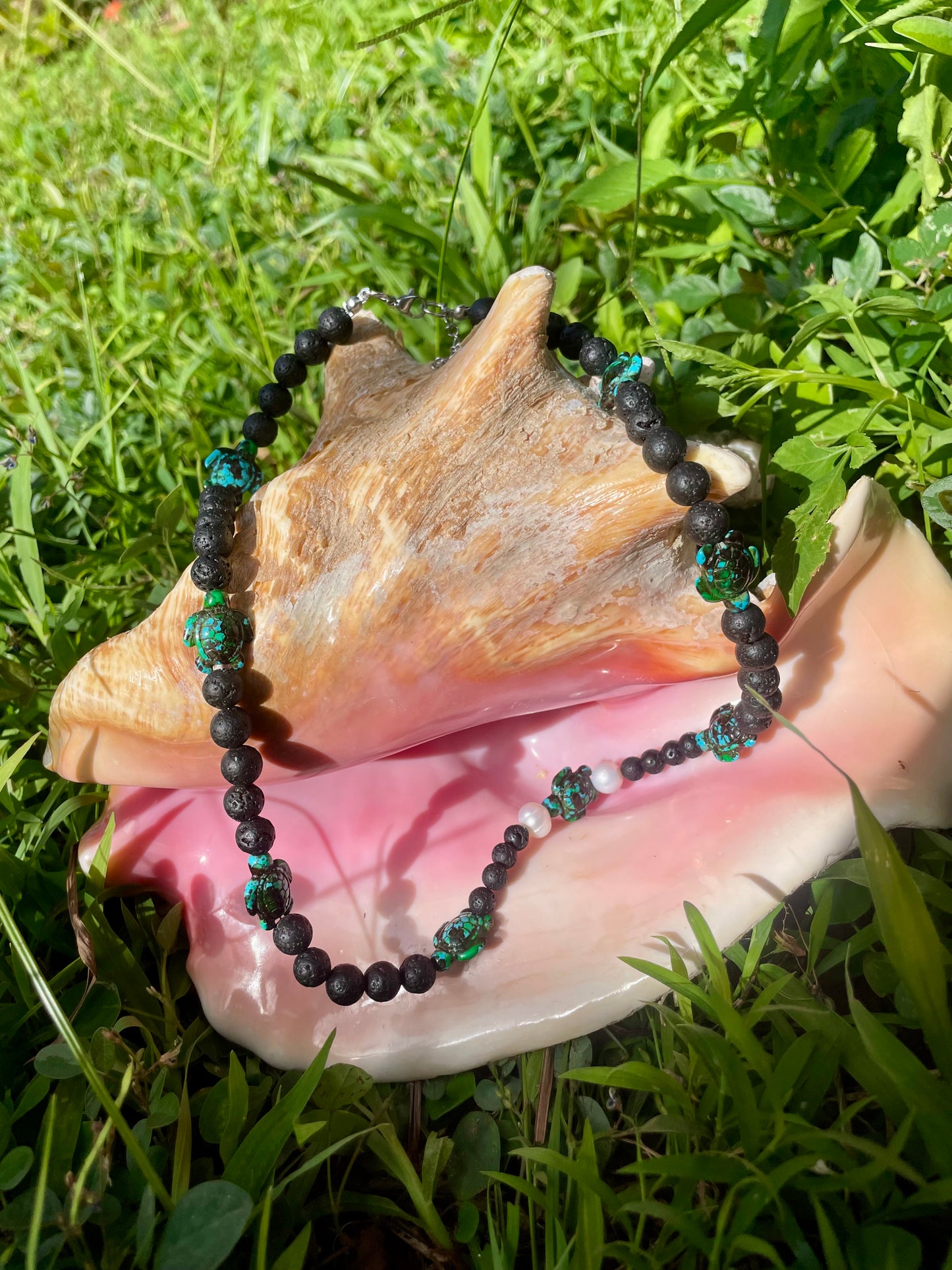 “Lava Turtle” necklace🐢🌋