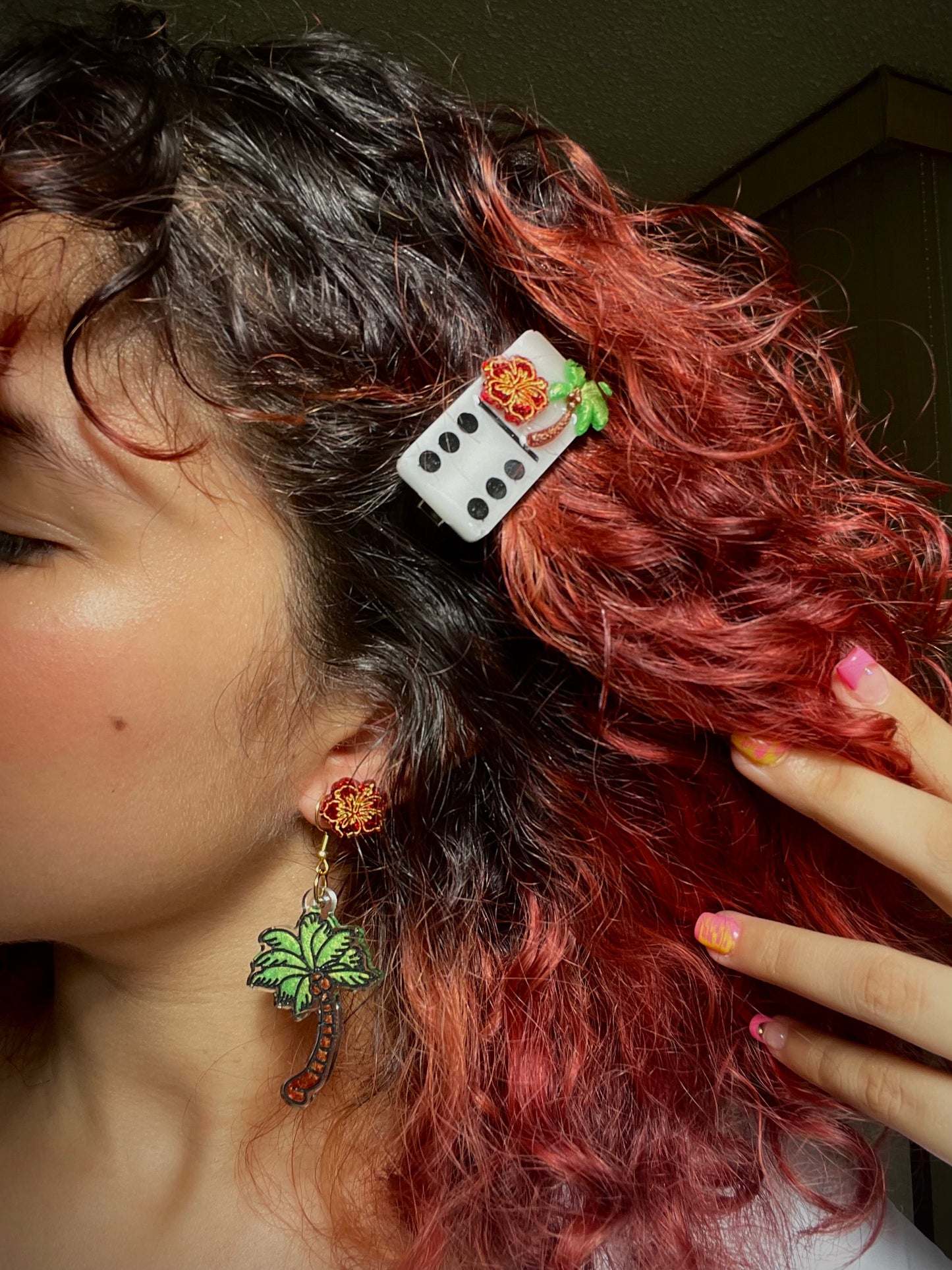 “Dóminos boricuas” resin hair clips