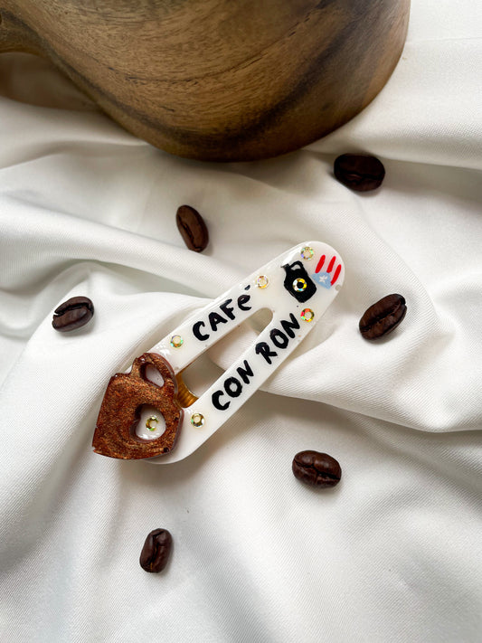 “Café con ron” resin hair clip
