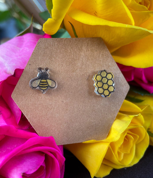 Bee resin studs