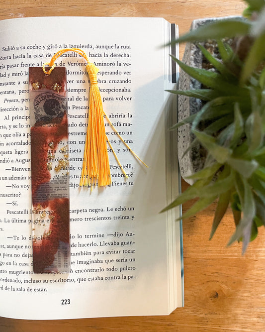 Book pages resin bookmark