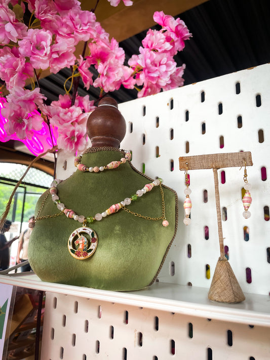 “Unicorn Whisper” beaded set