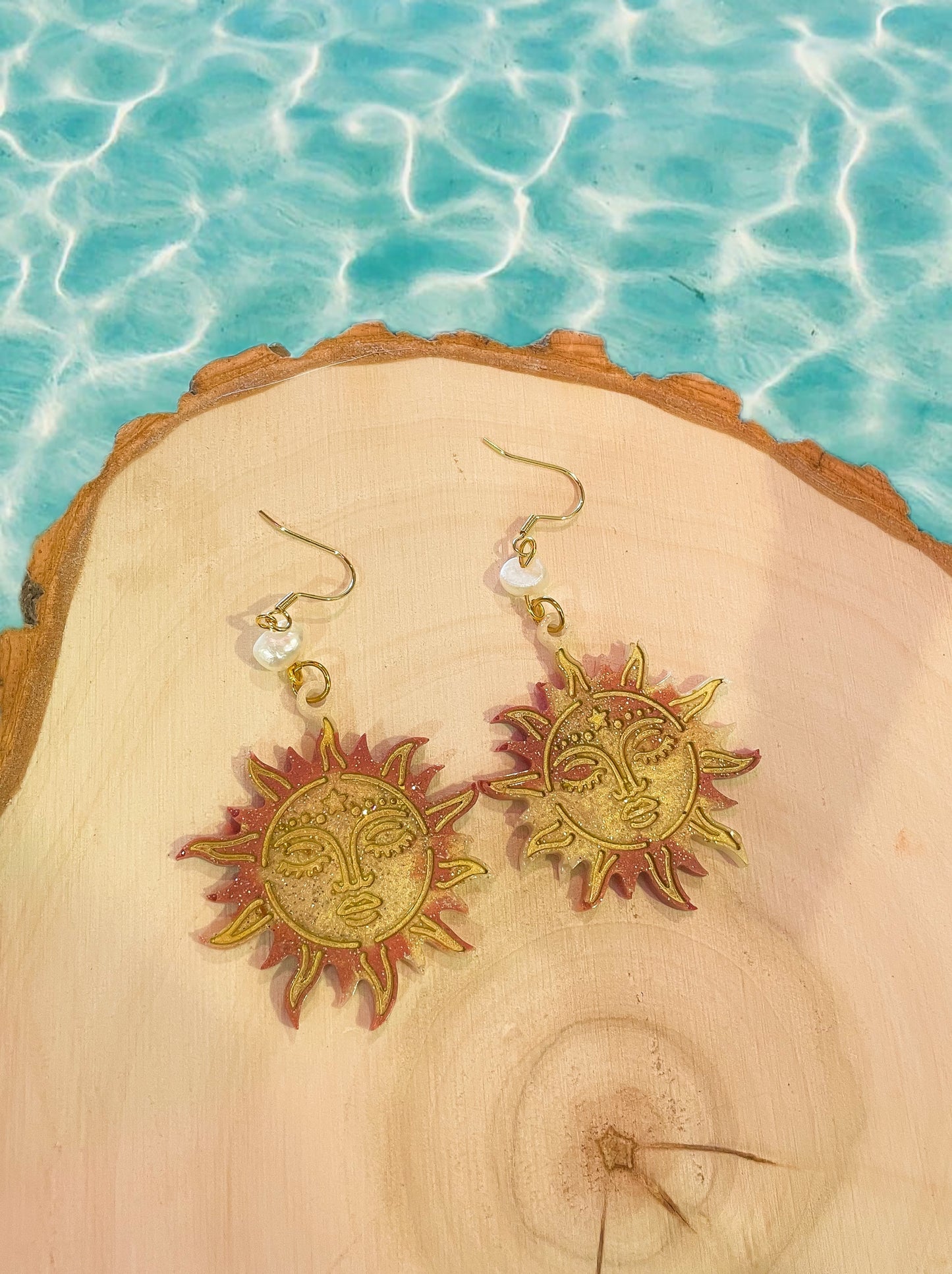 “Soleil” resin earrings
