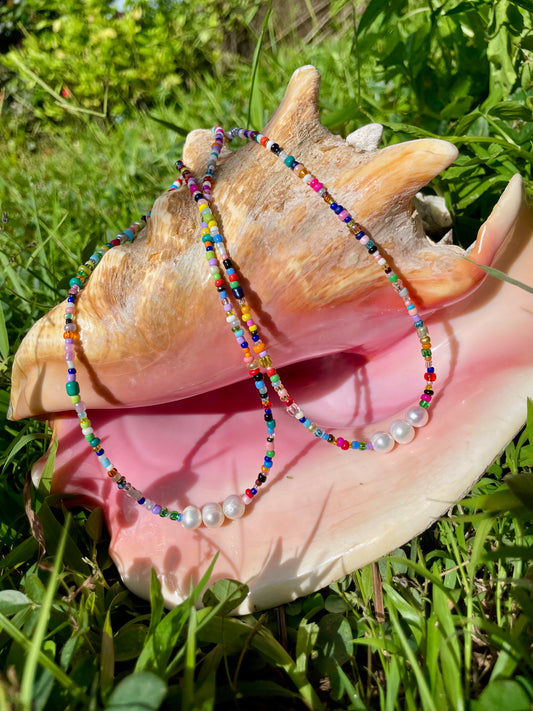 “Pearl Pop” necklace🌈